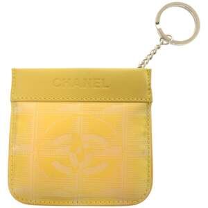 CHANEL Authentic Yellow Leather Logo Wallet